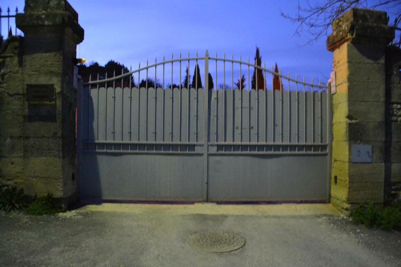 La Pascallane Uzès Exterior foto